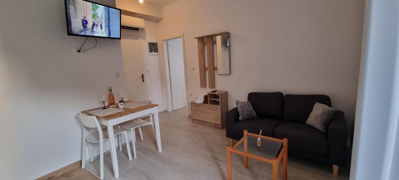 Apartments Vlaho Dubrovnik Bagian luar foto