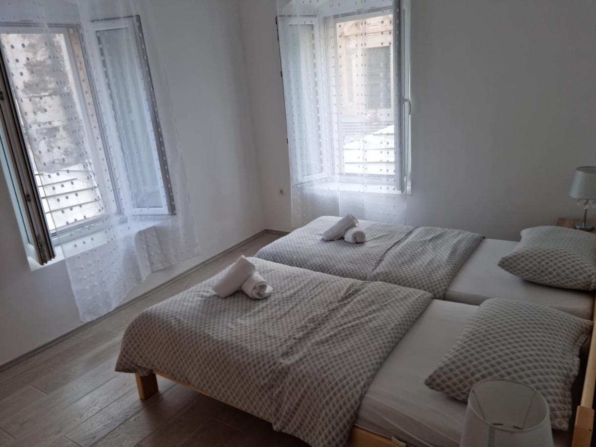 Apartments Vlaho Dubrovnik Bagian luar foto